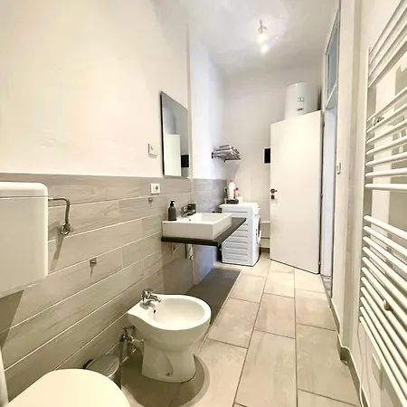 Manuzio Venezia - Free Parking Mestre