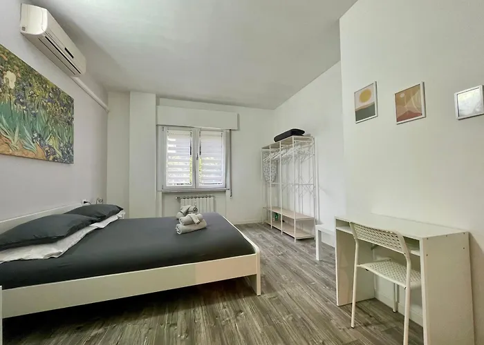 Manuzio Venezia - Free Parking Местре